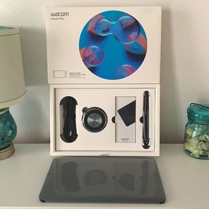 Wacom Intuos Pro Small Graphics Tablet with Pen